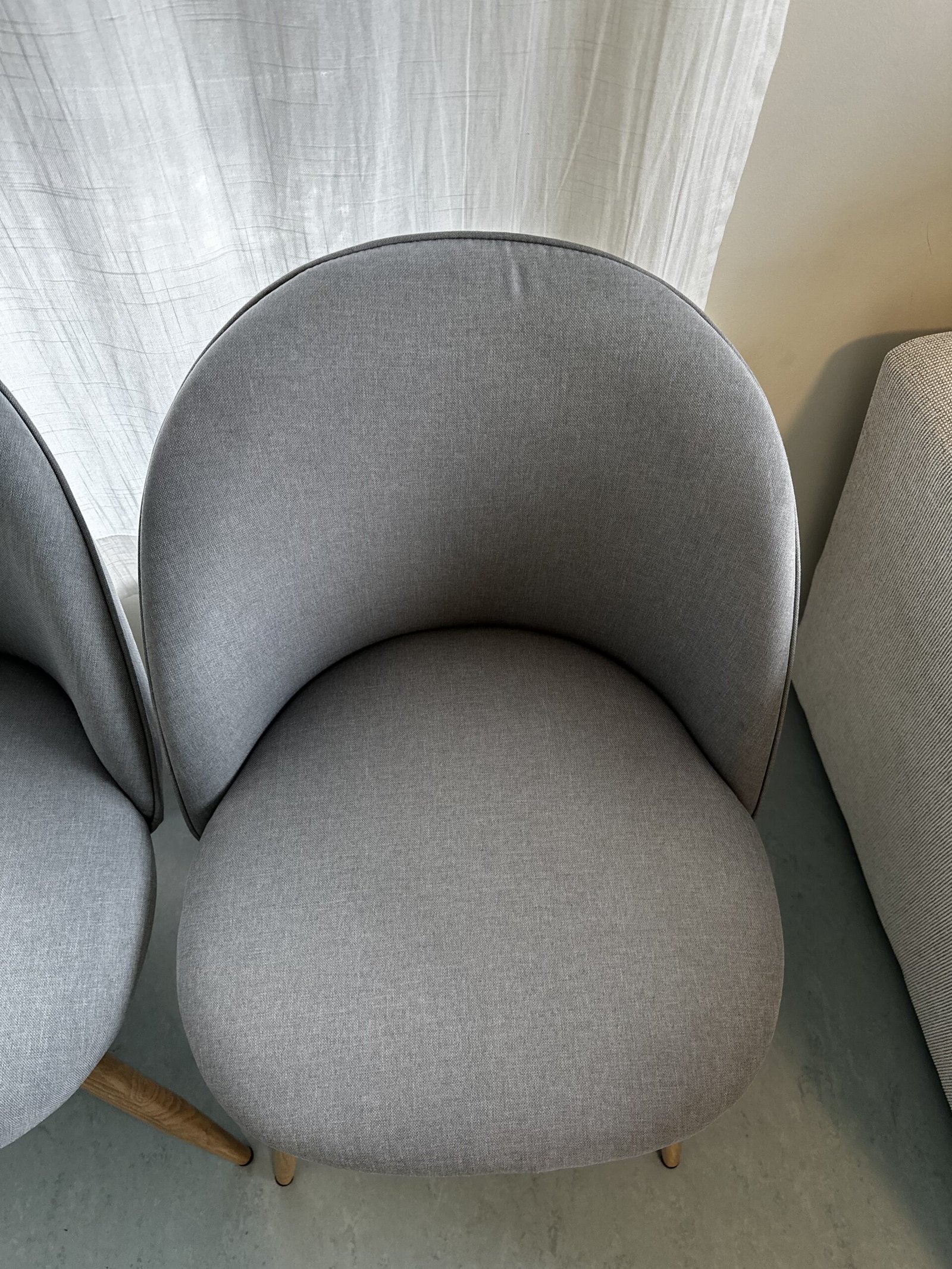 Nettoyage de chaises en tissu à Bruxelles par Stay Clean